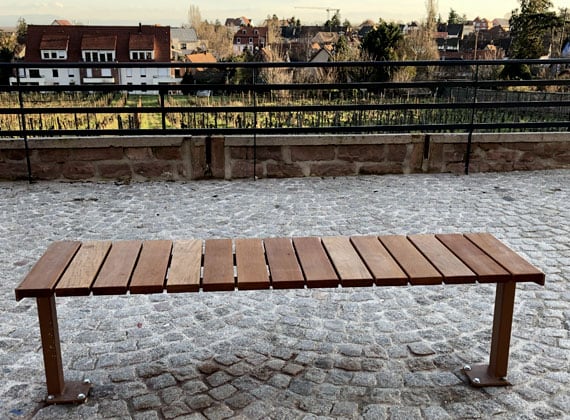 Banc, Corbeille, Barrière