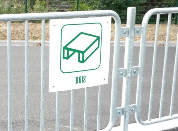 Banc, Corbeille, Barrière