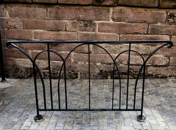 Banc, Corbeille, Barrière