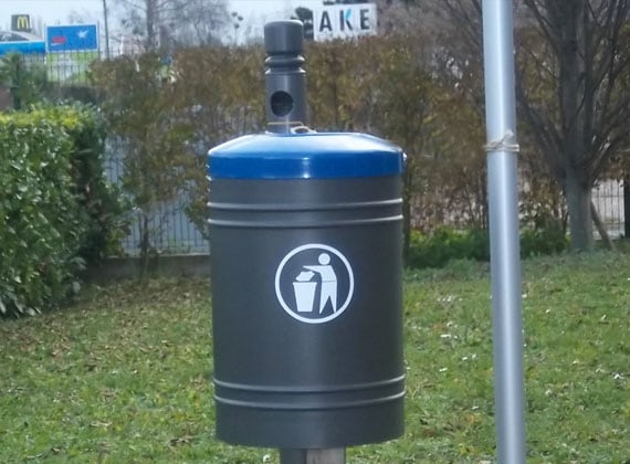 Banc, Corbeille, Barrière