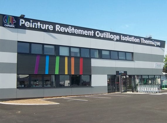 enseigne lettres découpées
