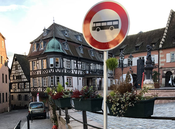 Panneaux routiers